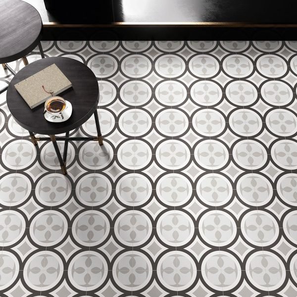 generated_07_PATCHWORK B&W 01_detail.jpg.600x700_q85_crop_upscale